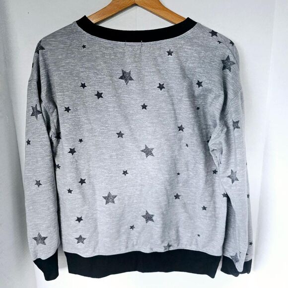Splendid Gray Star Print Sweatshirt | Super soft Crewneck Pullover Women’s M - Picture 3 of 3